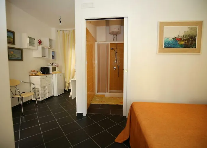 Stop And Go Bed & Breakfast Scilla