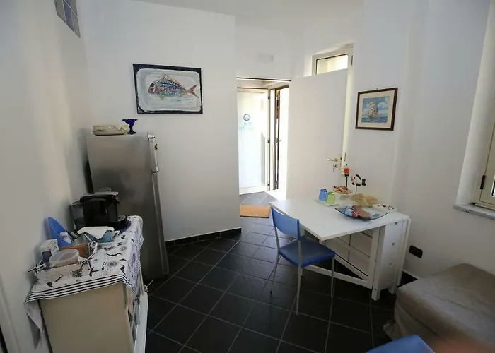 Stop And Go Bed & Breakfast Scilla